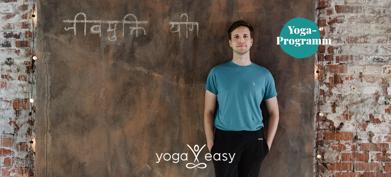 Jivamukti Lehrer Moritz Ulrich im Yoga-Programm für Yogaeasy